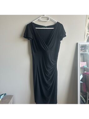 Ralph Lauren Elegant Black V-Neck Ruched Women’s Dress Size 8